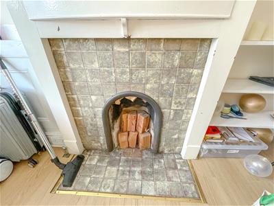 Picture 19